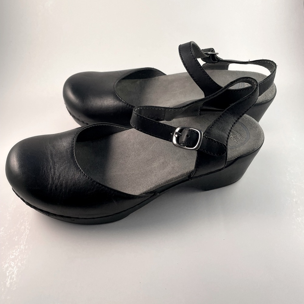 Dansko Sam Mary Janes Size euro 39